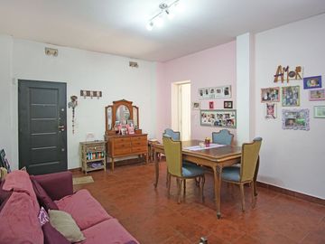 Venta PH de 4 Ambientes en Caballito
