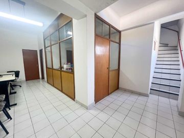 LOCAL EN VENTA ZONA COMERCIAL LOMAS DE ZAMORA