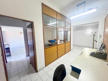 LOCAL EN VENTA ZONA COMERCIAL LOMAS DE ZAMORA