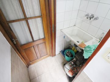 Venta CASA 6 AMBIENTES con Gran terraza Paternal