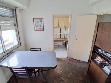 DEPARTAMENTO 3 AMB EN VENTA FLORES CON BALCON