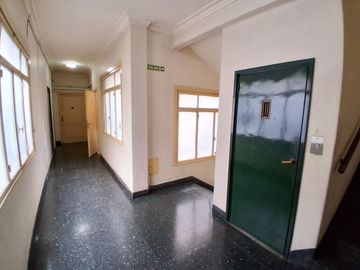 DEPARTAMENTO 3 AMB EN VENTA FLORES CON BALCON