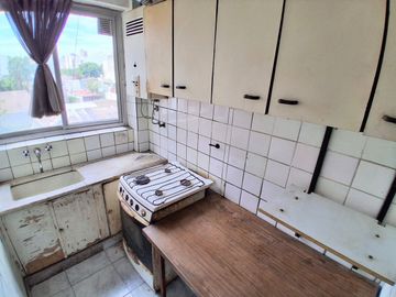 DEPARTAMENTO 3 AMB EN VENTA FLORES CON BALCON