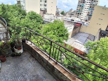 DEPARTAMENTO 3 AMB EN VENTA FLORES CON BALCON