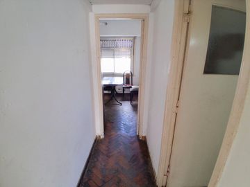 DEPARTAMENTO 3 AMB EN VENTA FLORES CON BALCON
