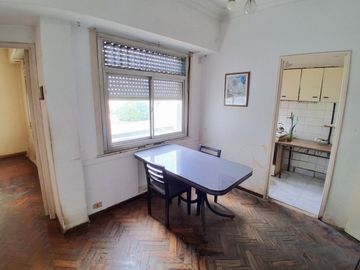 DEPARTAMENTO 3 AMB EN VENTA FLORES CON BALCON