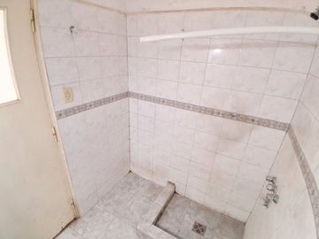 DEPARTAMENTO 3 AMB EN VENTA FLORES CON BALCON