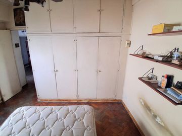 DEPARTAMENTO 3 AMB EN VENTA FLORES CON BALCON
