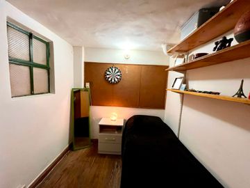 VENTA con RENTA  3 amb y 1/2 - Monserrat