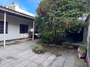ALQUILER DEPOSITO O LOCAL  EN VILLA URQUIZA