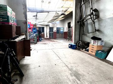 ALQUILER DEPOSITO O LOCAL  EN VILLA URQUIZA