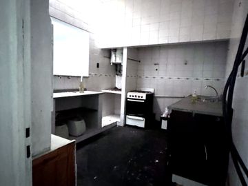 ALQUILER DEPOSITO O LOCAL  EN VILLA URQUIZA