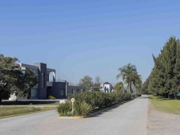 VENTA DE LOTE  LA MAGDALENA BARRIO GOLD CANNING