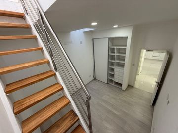 VENTA PH 3 AMB  REFACCIONADO LANUS OE APTO CREDITO