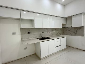 VENTA PH 3 AMB  REFACCIONADO LANUS OE APTO CREDITO