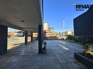 Venta departamento Villa Gesell con ascensor