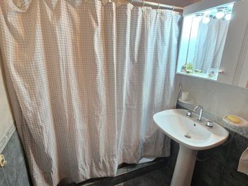 DEPARTAMENTO VENTA EN MAR DEL TUYU CON GARAGE