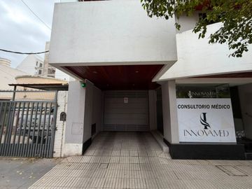 VENTA DPTO 1 DORM C/COCHERA B.GENERAL PAZ, CBA