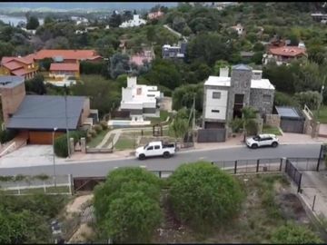 VENTA LOTE BARRRIO VILLA DEL LAGO CARLOS PAZ CBA