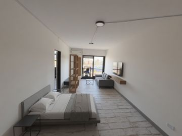 Alquiler de amplio monoambiente, la mejor vista!