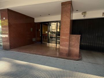 Departamento alquiler 2 amb patio recoleta palermo