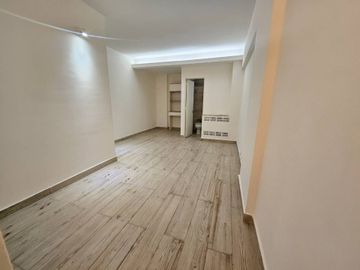 Departamento alquiler 2 amb patio recoleta palermo