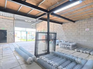 VENTA GALPON/DEPOSITO SOBRE RUTA 8 OPORTUNIDAD