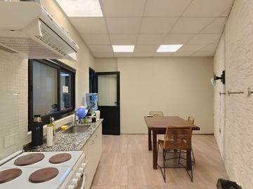 VENTA GALPON/DEPOSITO SOBRE RUTA 8 OPORTUNIDAD