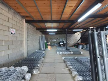 VENTA GALPON/DEPOSITO SOBRE RUTA 8 OPORTUNIDAD
