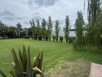 Venta Galpón Industrial / Comercial en Jose C Paz
