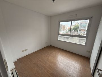 VENTA DEPARTAMENTO 2 AMB A ESTRENAR BALCON FLORES