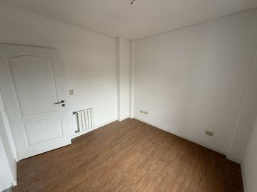 VENTA DEPARTAMENTO 2 AMB A ESTRENAR BALCON FLORES