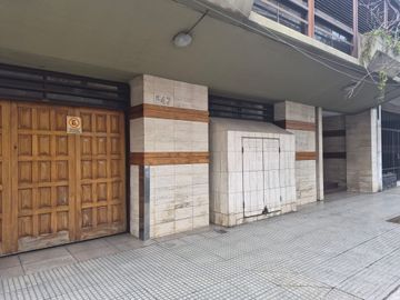 Vende depto 4 amb, dep baulera y cochera en Flores