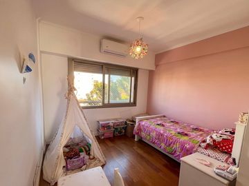 VENTA PISO 4 Amb,Parrilla/Coch /Baulera ,Excelente