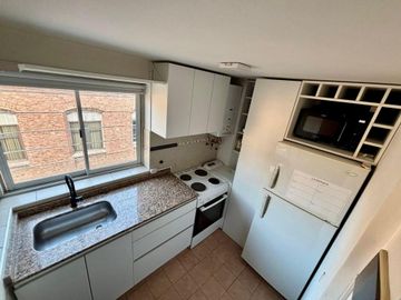VENTA DPTO B° ALBERDI 1 DORM BALCON FRENTE 57 M2