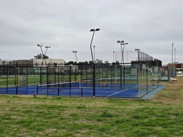 VENTA CASA A ESTRENAR EN BARRIO CERRADO EL OLIVAR