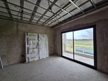 VENTA CASA A ESTRENAR EN BARRIO CERRADO EL OLIVAR