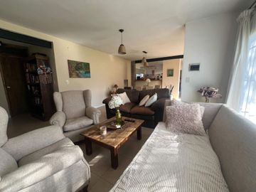 VENTA CASA 4 AMB PILAR