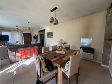 VENTA CASA 4 AMB PILAR