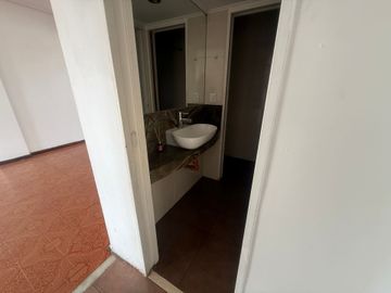 OPORTUNIDAD VENTA DEPARTAMENTO 4 AMB. FLORES CENTR