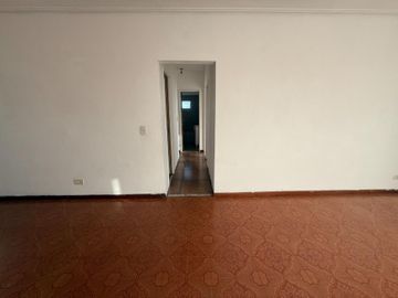 OPORTUNIDAD VENTA DEPARTAMENTO 4 AMB. FLORES CENTR