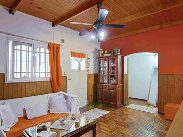 VENTA PH 6 AMB  LANUS ESTE APTO CREDITO
