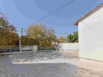 VENTA PH 6 AMB  LANUS ESTE APTO CREDITO