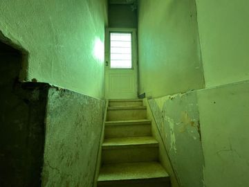 Venta en Block de casa de 3 y 2 ambientes