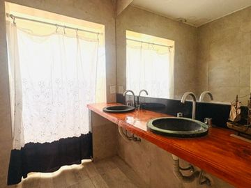 Venta Casa quinta mas departamento La Reja