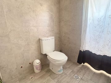 Venta Casa quinta mas departamento La Reja