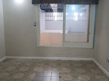VENTA GALPON 295 m2 C/OFICINAS 95 M2, LA TABLADA