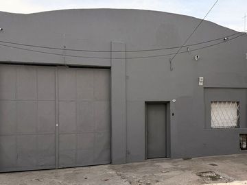 VENTA GALPON ZONA INDUSTRIAL LA TABLADA