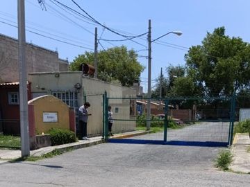 SE VENDE PIE DE CASA EN ARBOLADA LOS SAUCES