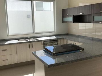 Casa en condominio en venta en Sierra Azúl, San Luis Potosí, San Luis Potosí